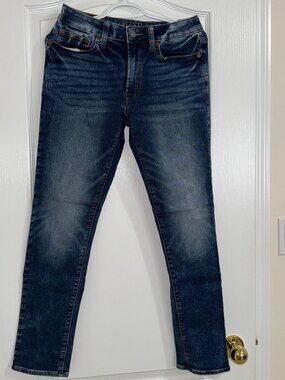 American Eagle Men's Blue Jeans